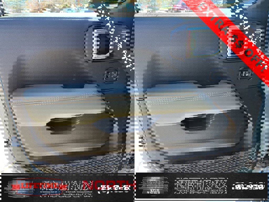 New 2026 Jeep Gladiator Mojave image 5