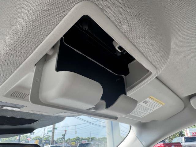 Used 2022 Ford Escape SE image 12