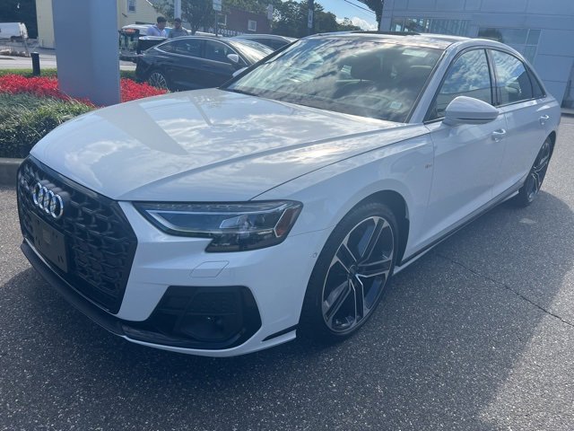 New 2025 Audi A8 L 3.0T image 2