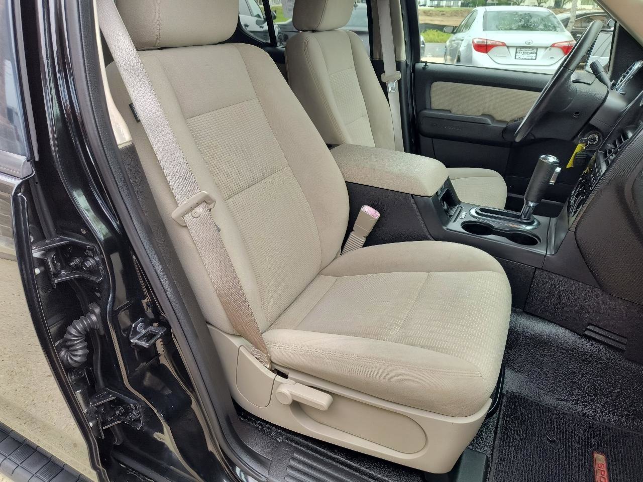 Used 2008 Ford Explorer Sport Trac XLT AWD/4WD image 22