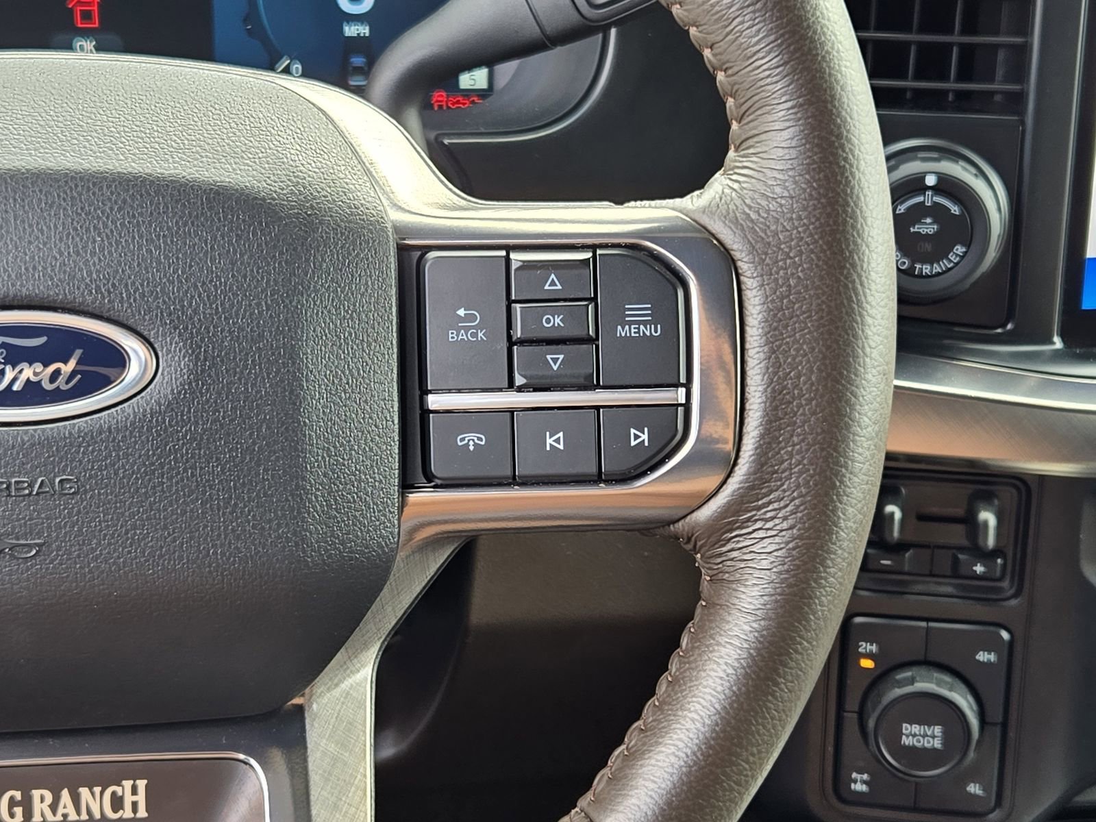 Used 2024 Ford F350 King Ranch w/ Chrome Package image 28