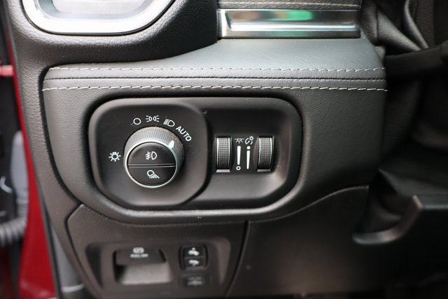 Used 2019 RAM 1500 Limited image 17