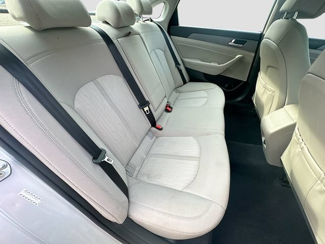 Used 2017 Hyundai Sonata SE FWD image 27