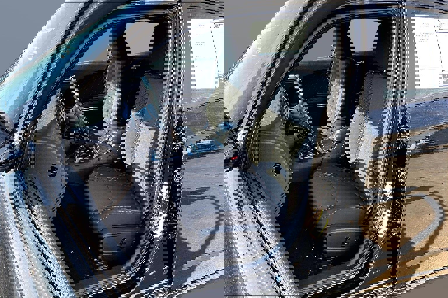 Used 2019 Dodge Charger SXT image 15