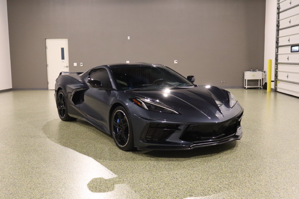 Used 2021 Chevrolet Corvette Stingray Premium Cpe w/ Z51 Performance Package RWD image 1