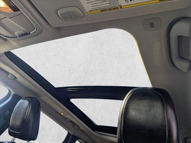 Used 2019 Jeep Cherokee Limited w/ Luxury Group image 19