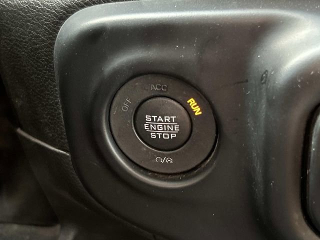 Used 2023 Jeep Wrangler Unlimited Rubicon w/ Cold Weather Group image 36