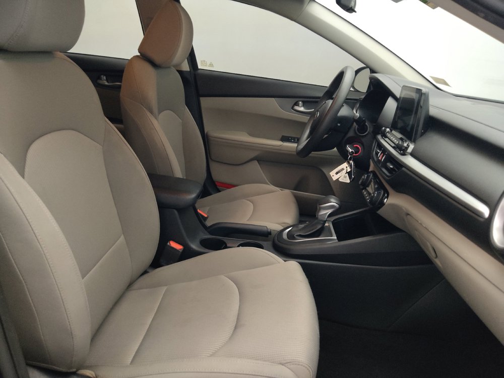 Used 2019 Kia Forte LXS FWD image 21