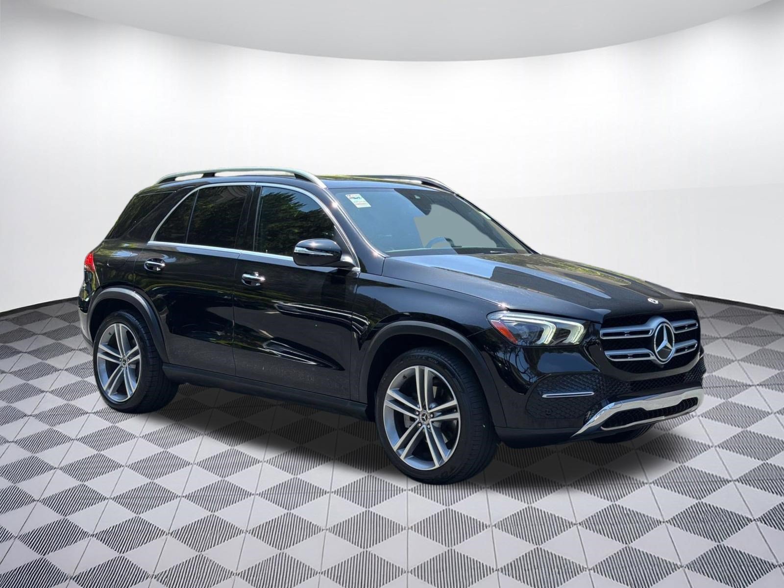 Used 2022 Mercedes-Benz GLE 350 4MATIC image 7