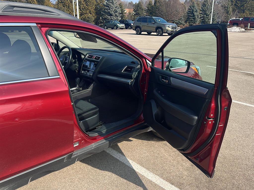 Used 2016 Subaru Outback 2.5i Premium w/ Popular Package #2 image 18