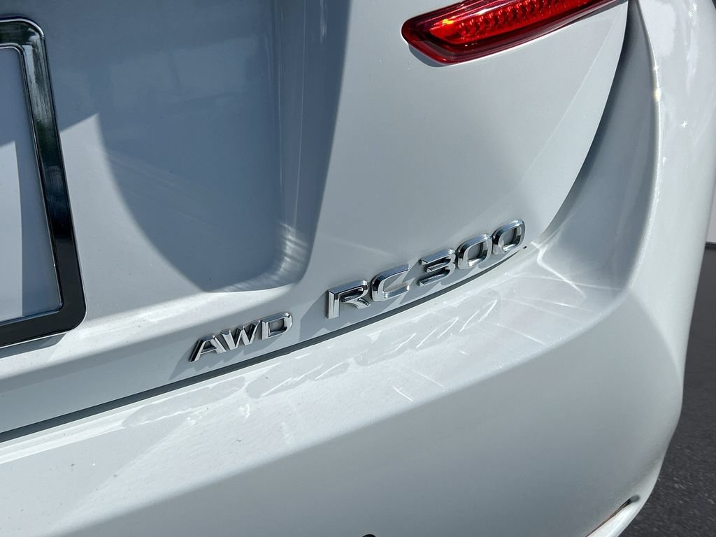 Used 2016 Lexus RC 300 AWD image 32
