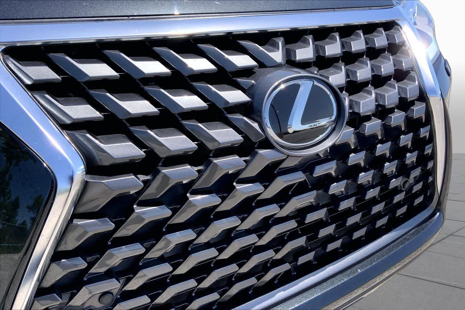 Used 2023 Lexus GX 460 Premium w/ Premium Package AWD/4WD image 29