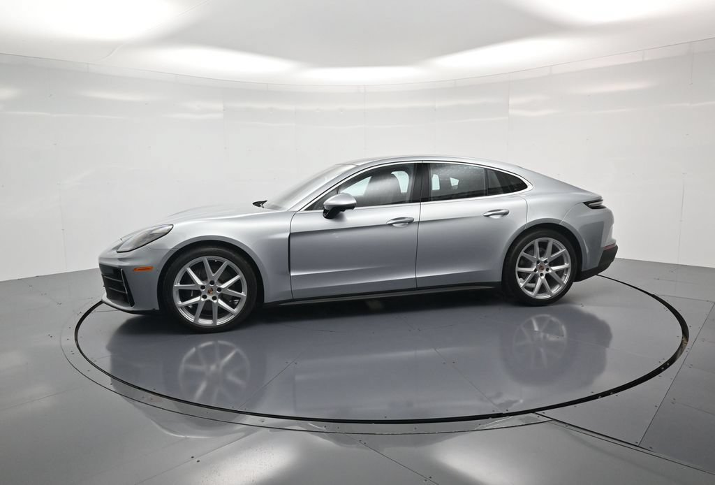 Certified 2025 Porsche Panamera 4 AWD/4WD image 2