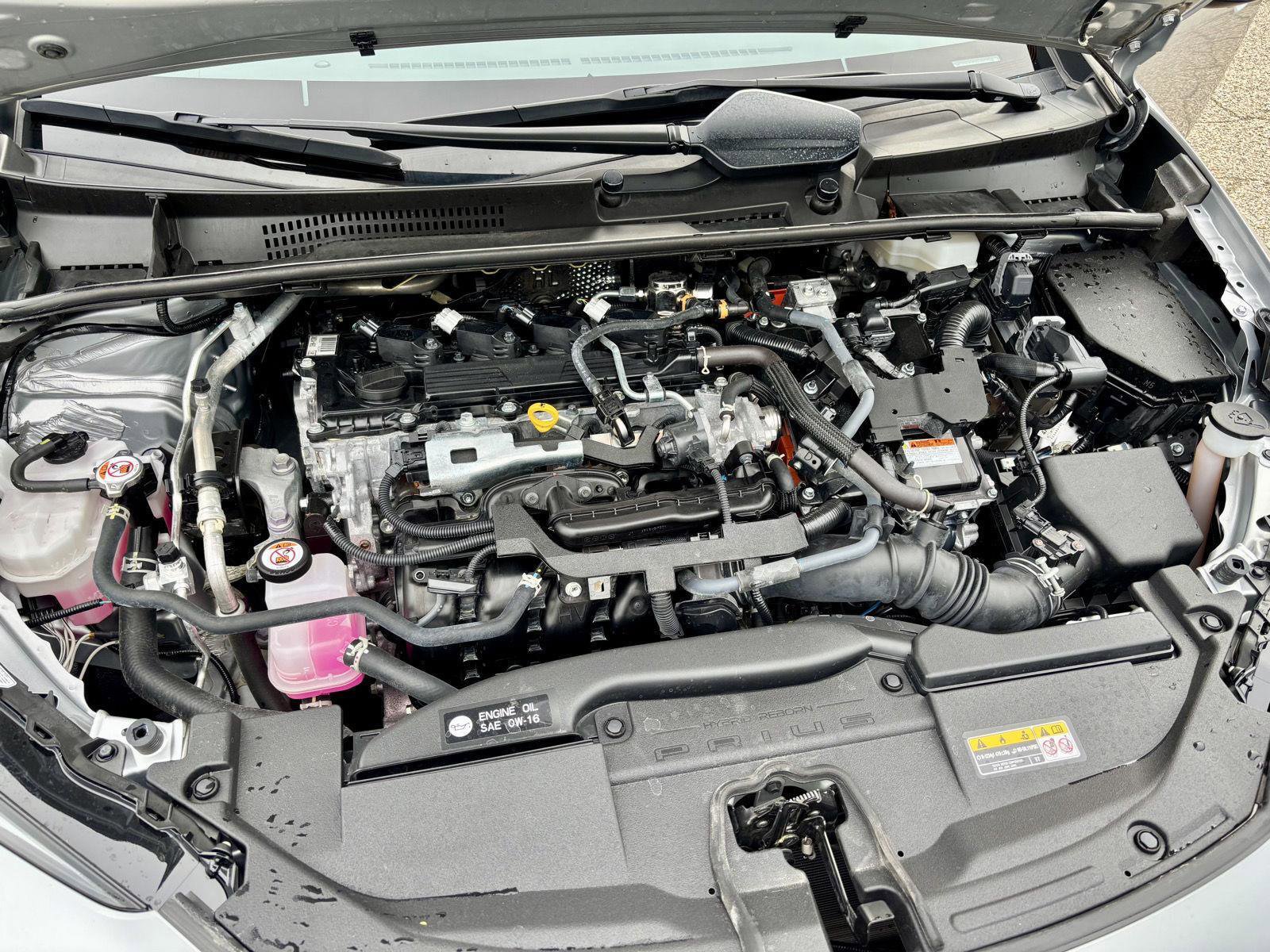 Used 2024 Toyota Prius LE image 17