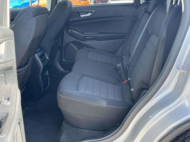 Used 2024 Ford Edge SE image 15