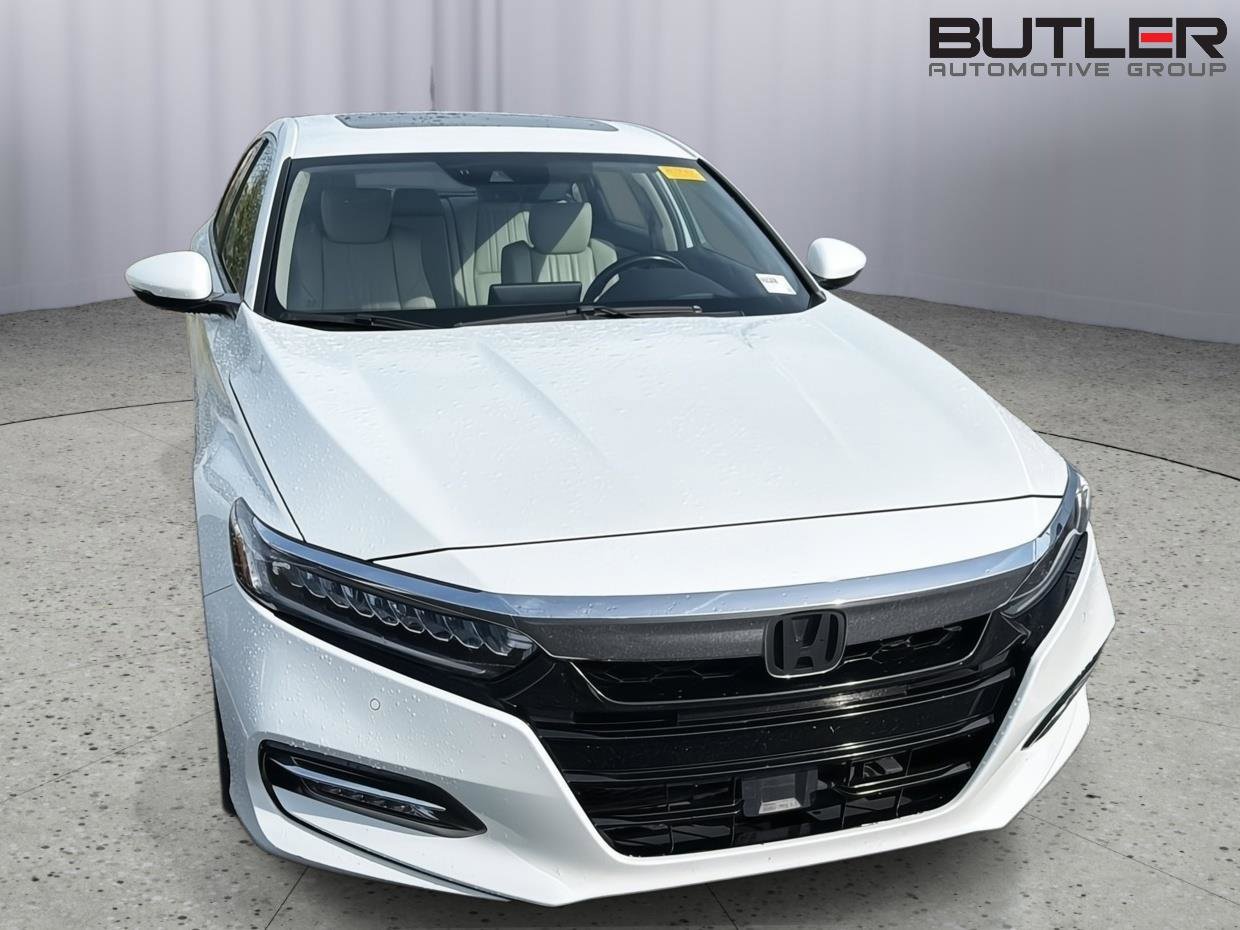 Used 2018 Honda Accord Touring image 5