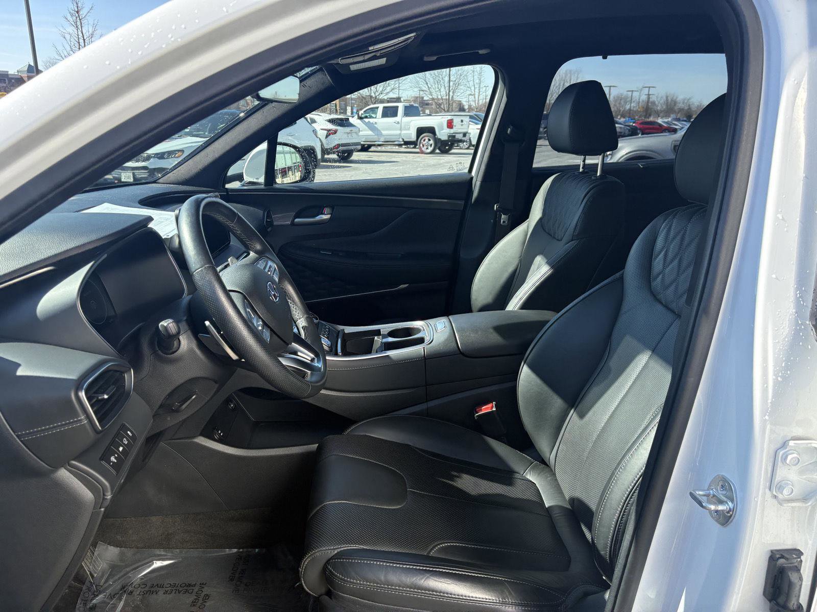 Used 2023 Hyundai Santa Fe Calligraphy image 16