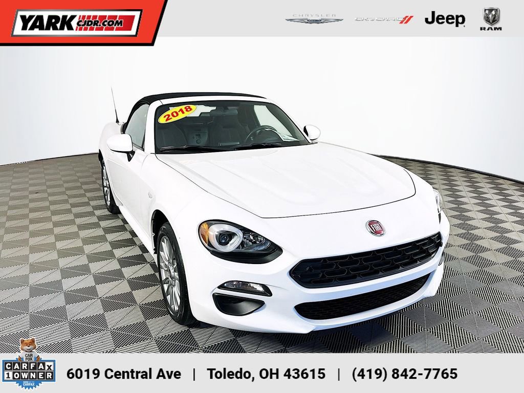 Used 2018 FIAT 124 Spider Classica RWD image 1