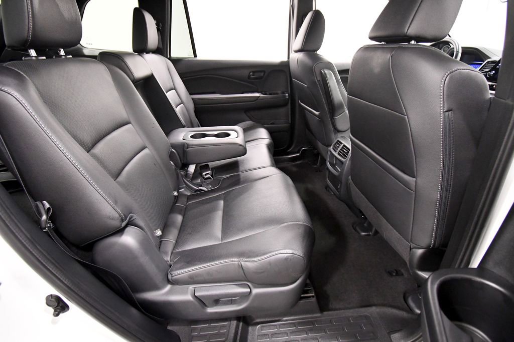 Certified 2023 Honda Passport EX-L image 18