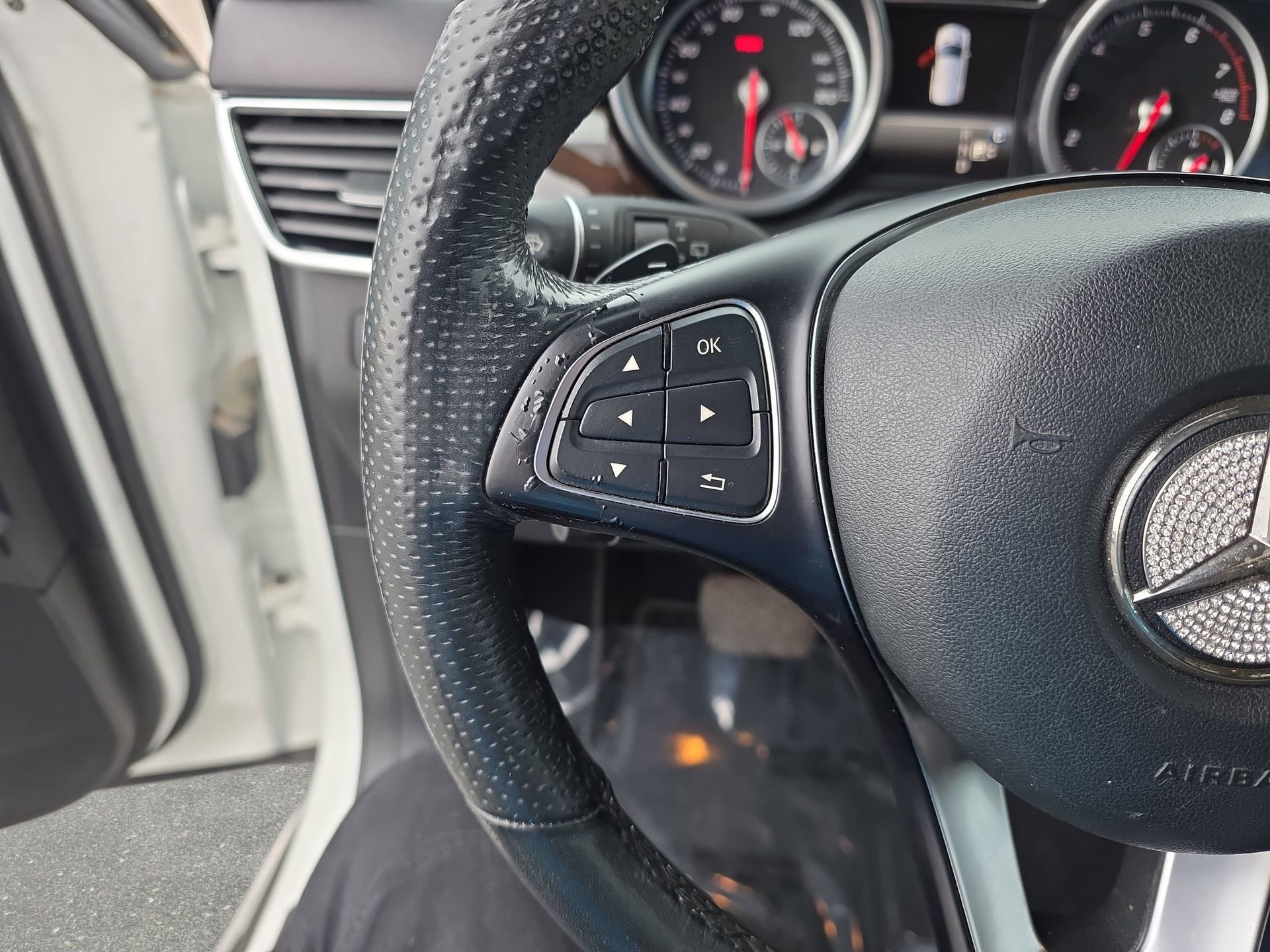 Used 2017 Mercedes-Benz GLE 350 image 17