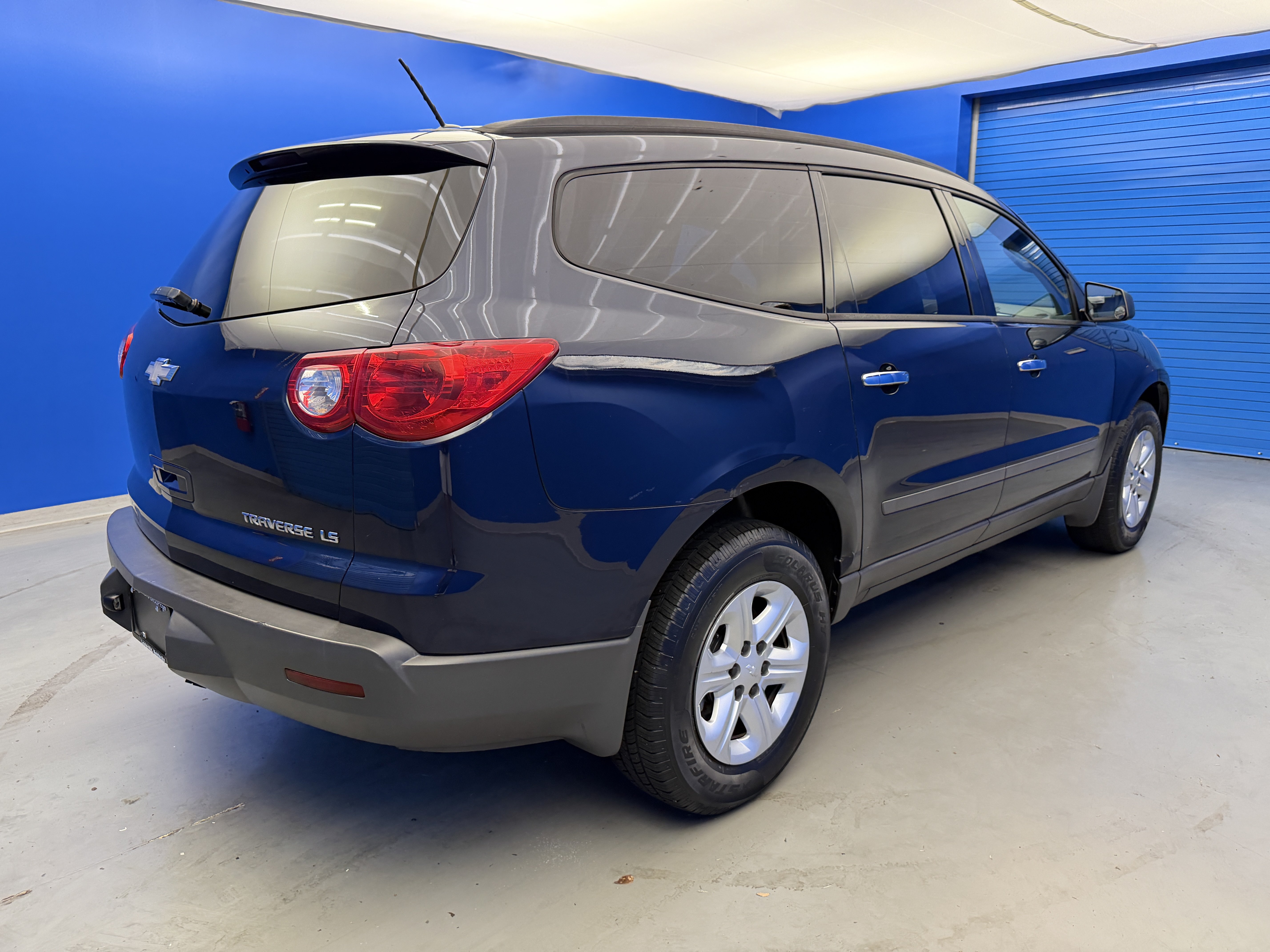 Used 2012 Chevrolet Traverse LS FWD image 7