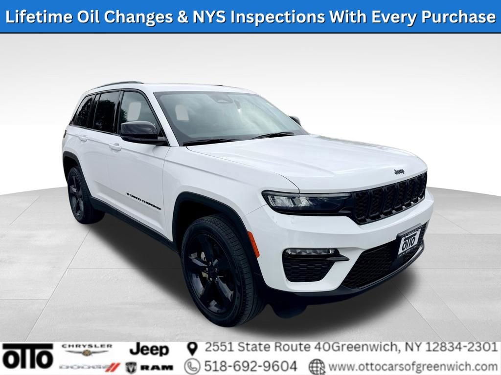 Used 2023 Jeep Grand Cherokee Limited w/ Black Appearance Package