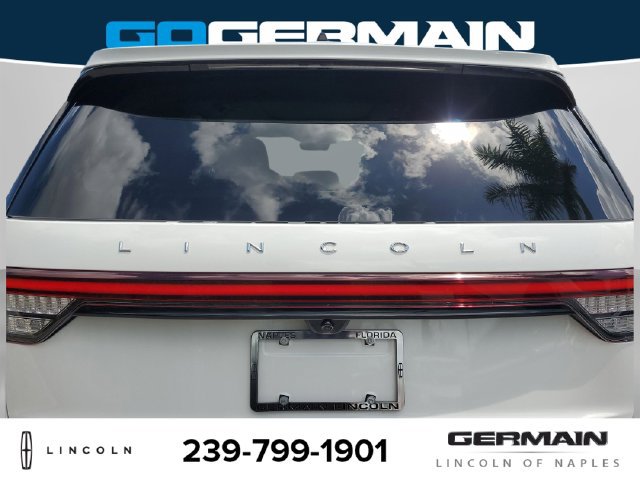 New 2025 Lincoln Aviator AWD image 16