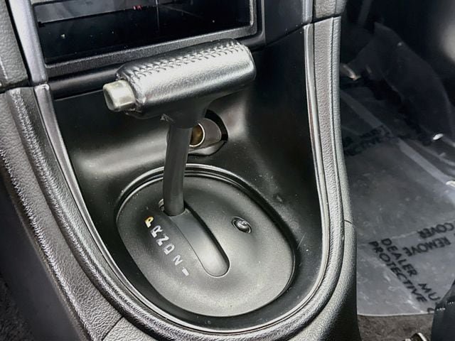 Used 1995 Ford Mustang Coupe RWD image 16