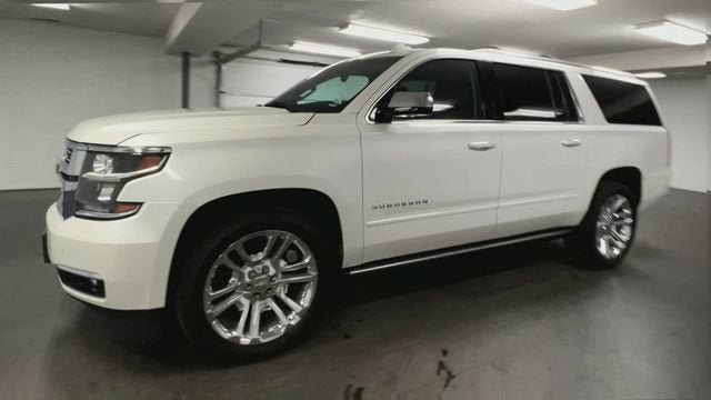 Used 2019 Chevrolet Suburban Premier w/ Premier Plus Edition AWD/4WD image 4