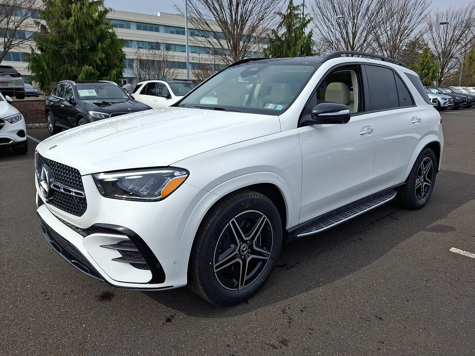New 2026 Mercedes-Benz GLE 350 4MATIC image 3