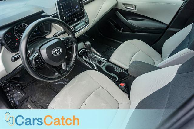 Used 2020 Toyota Corolla LE FWD image 16