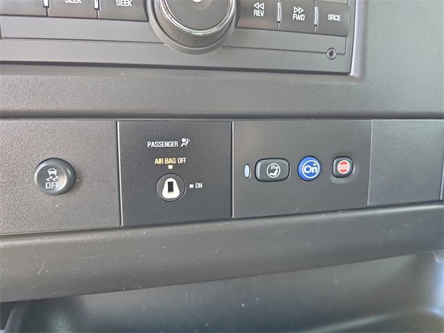 Certified 2022 GMC Savana 2500 w/ Driver Convenience Package image 18