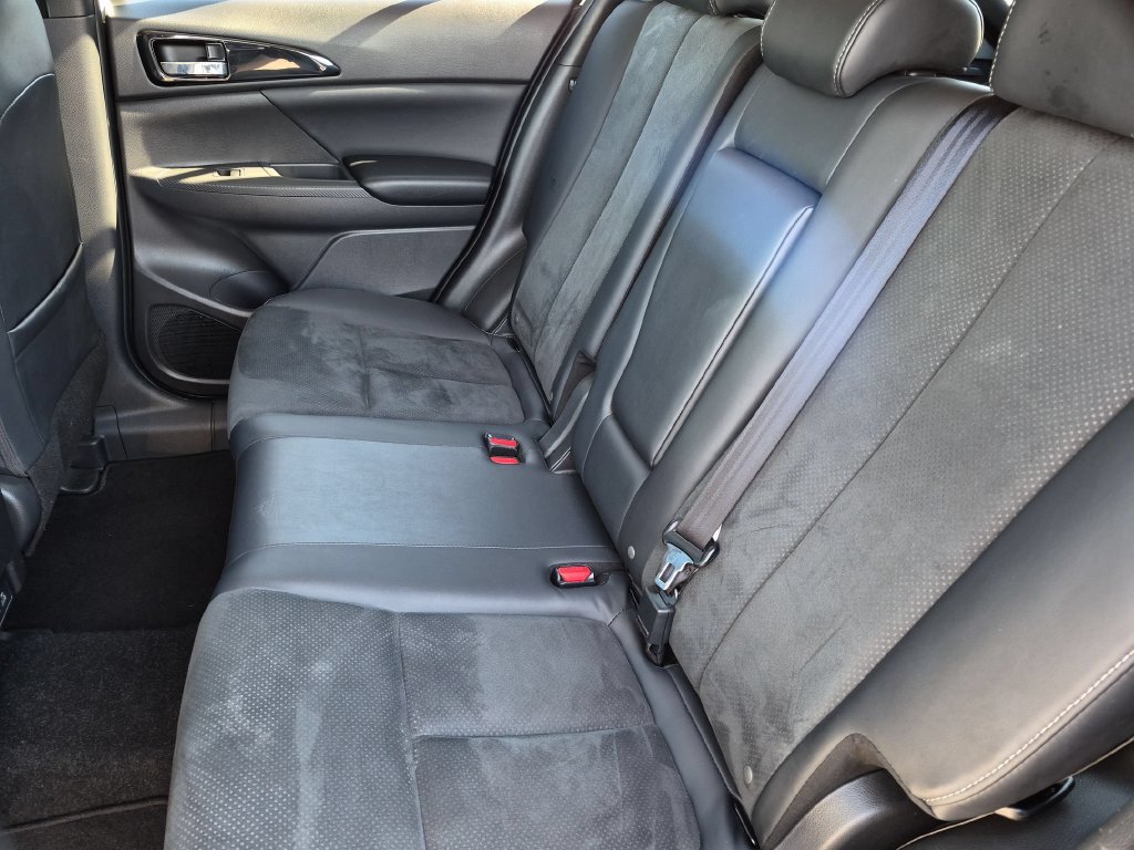 Used 2025 Mitsubishi Eclipse Cross SE AWD/4WD image 28