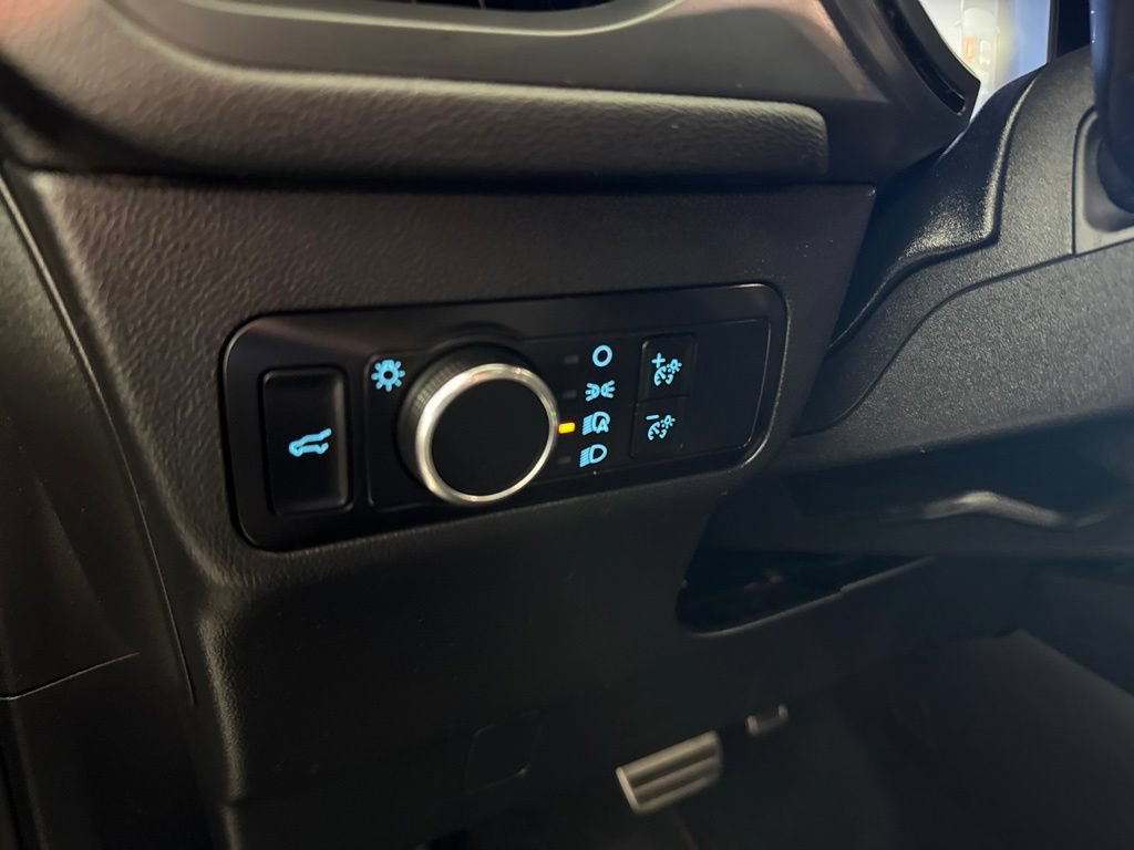 Used 2023 Ford Escape ST-Line AWD/4WD image 19