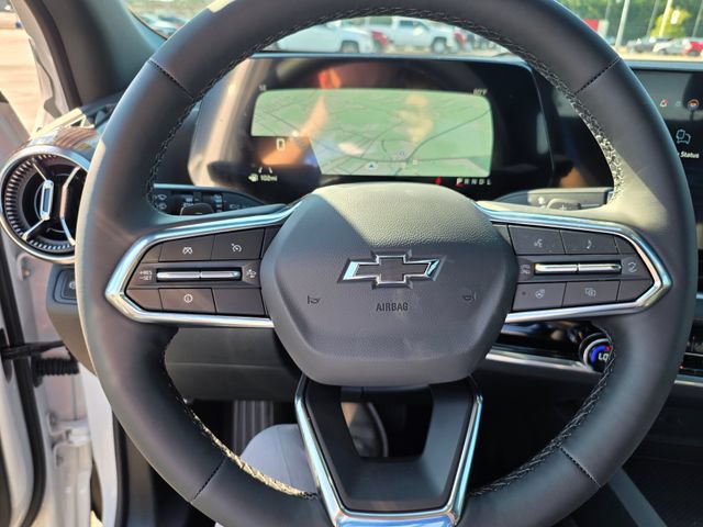 New 2027 Chevrolet Equinox LT w/ Convenience Package II FWD image 28
