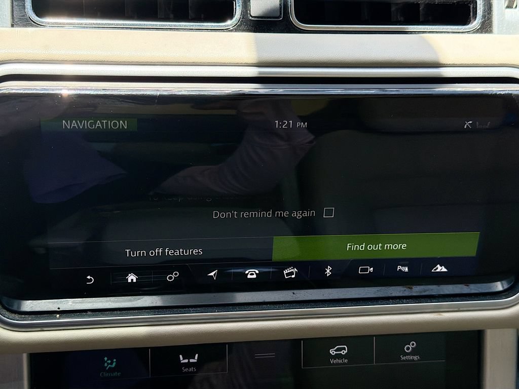 Used 2020 Land Rover Range Rover HSE AWD/4WD image 32