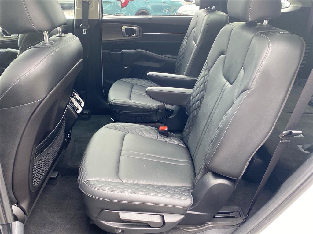 Certified 2023 Kia Sorento SX Prestige AWD/4WD image 26