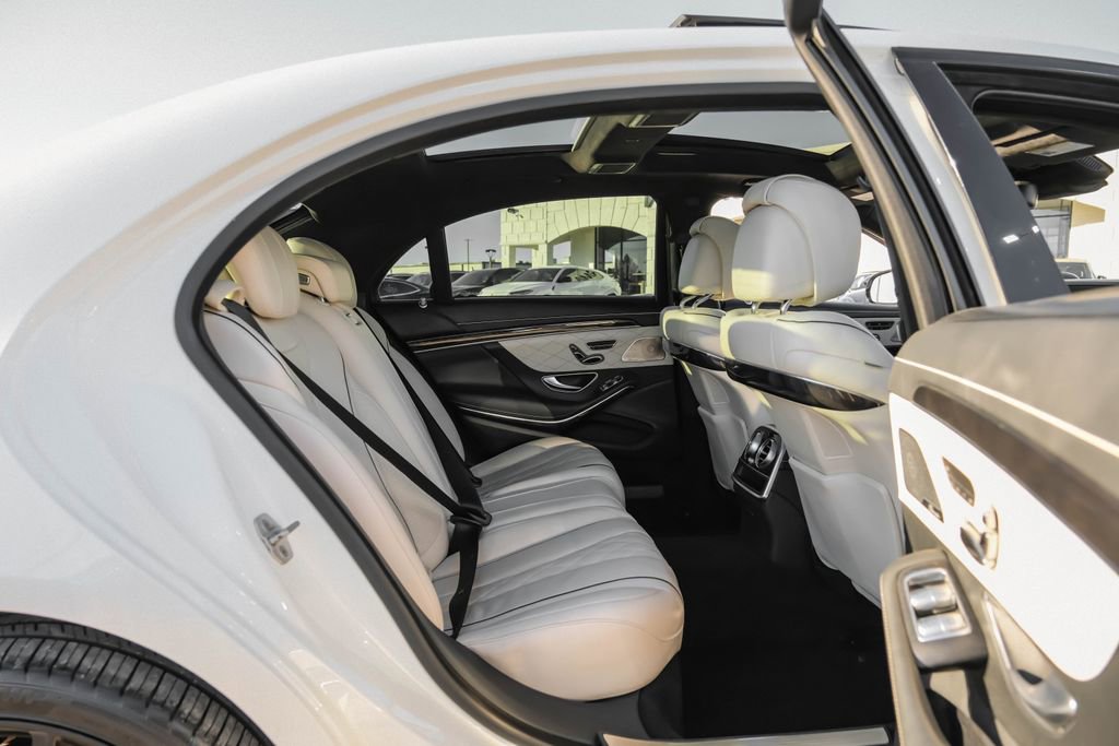 Used 2016 Mercedes-Benz S 550 Sedan image 46