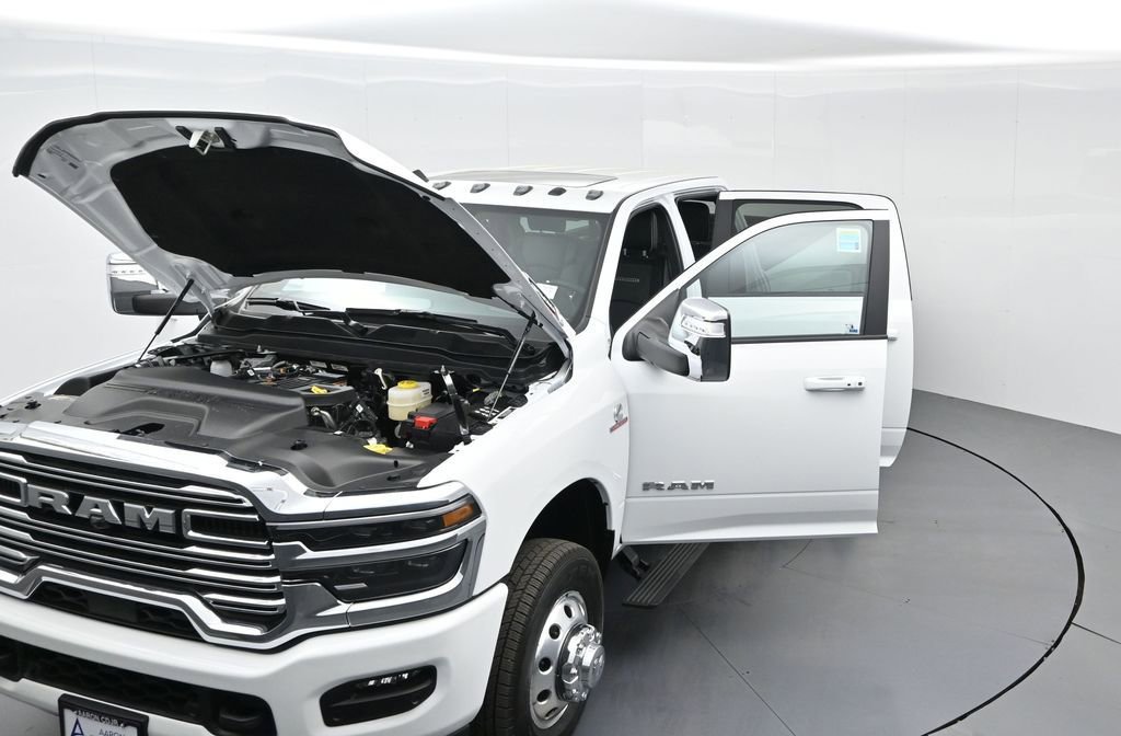 New 2026 RAM 3500 Laramie image 30