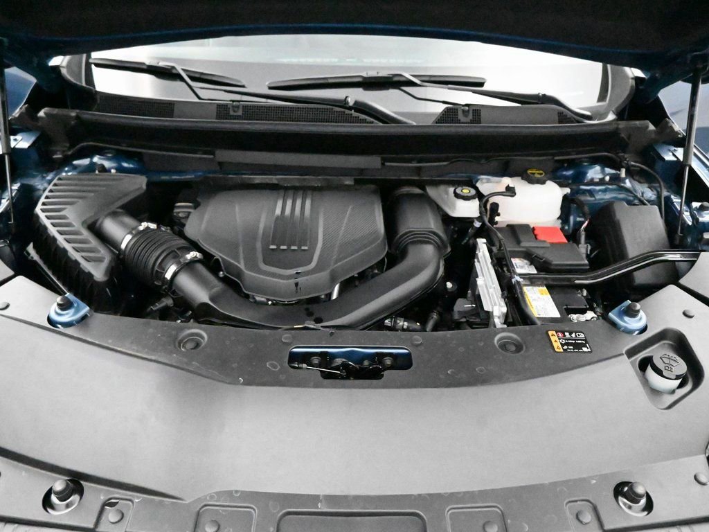 Used 2025 Buick Enclave Preferred AWD/4WD image 26