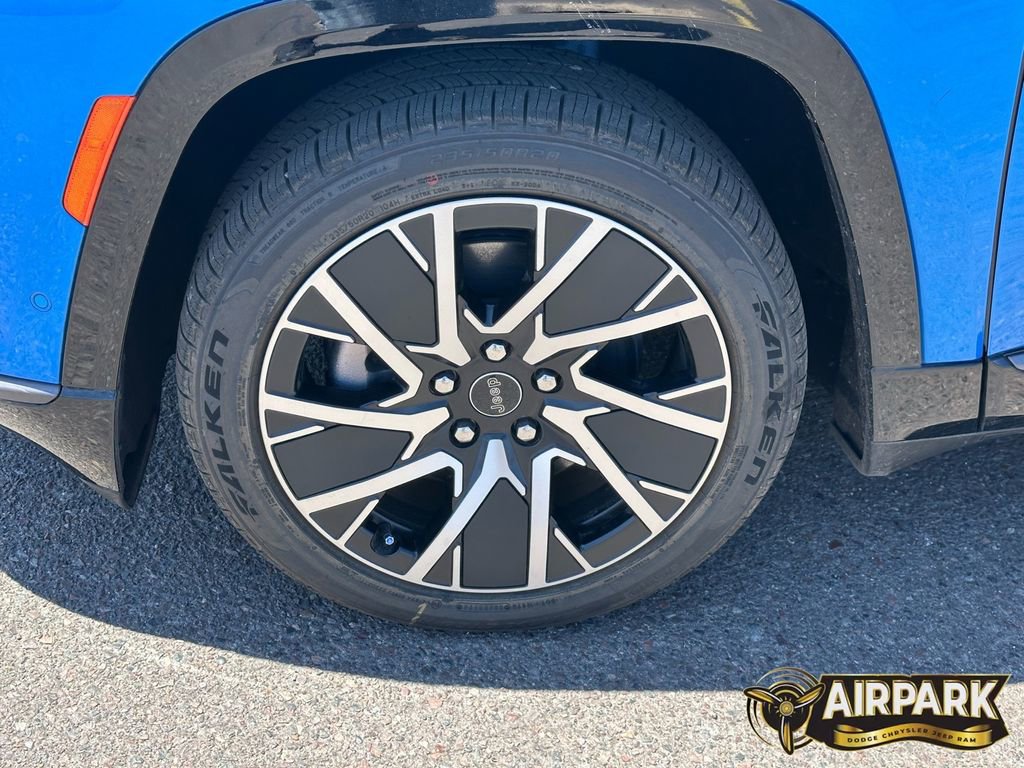 New 2025 Jeep Wagoneer S Limited AWD/4WD image 10