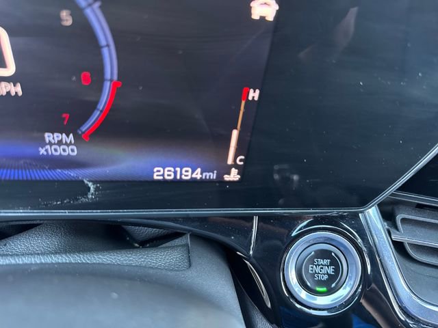 Certified 2025 Chevrolet Trax RS FWD image 16