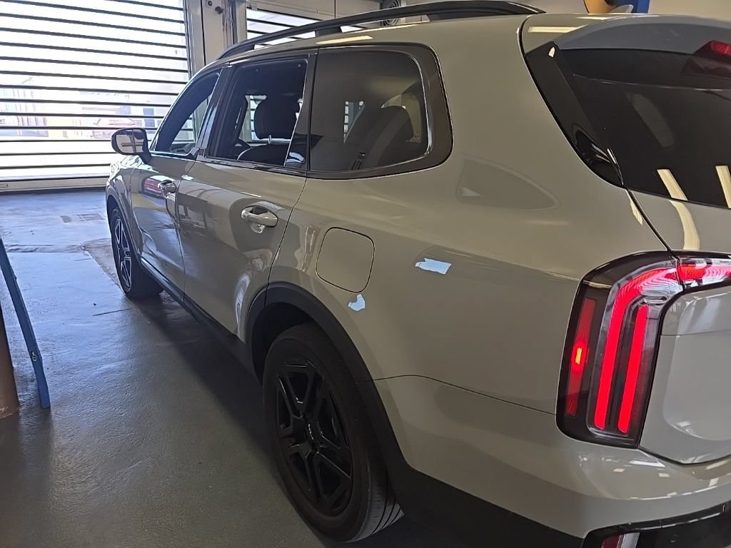 Used 2024 Kia Telluride EX X-Line AWD/4WD image 4