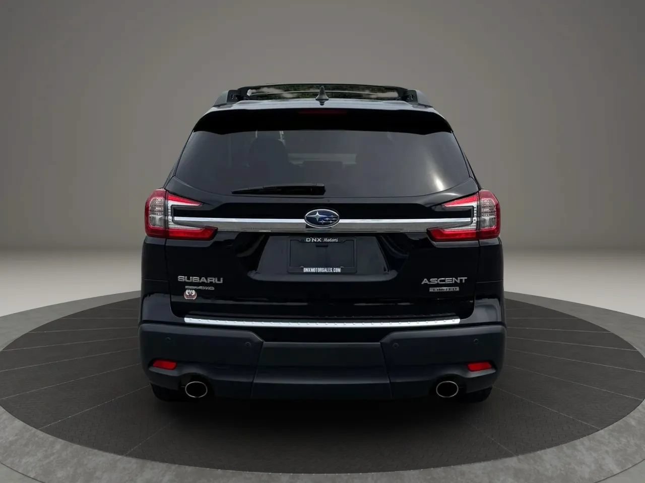 Used 2023 Subaru Ascent Limited AWD/4WD image 4