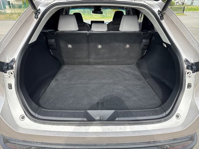 Used 2021 Toyota Venza LE w/ Carpet Mat Package (TMS) AWD/4WD image 18