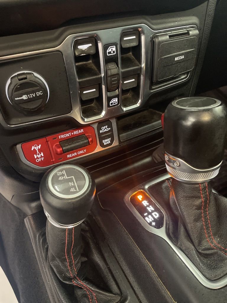 Used 2021 Jeep Gladiator Rubicon image 12