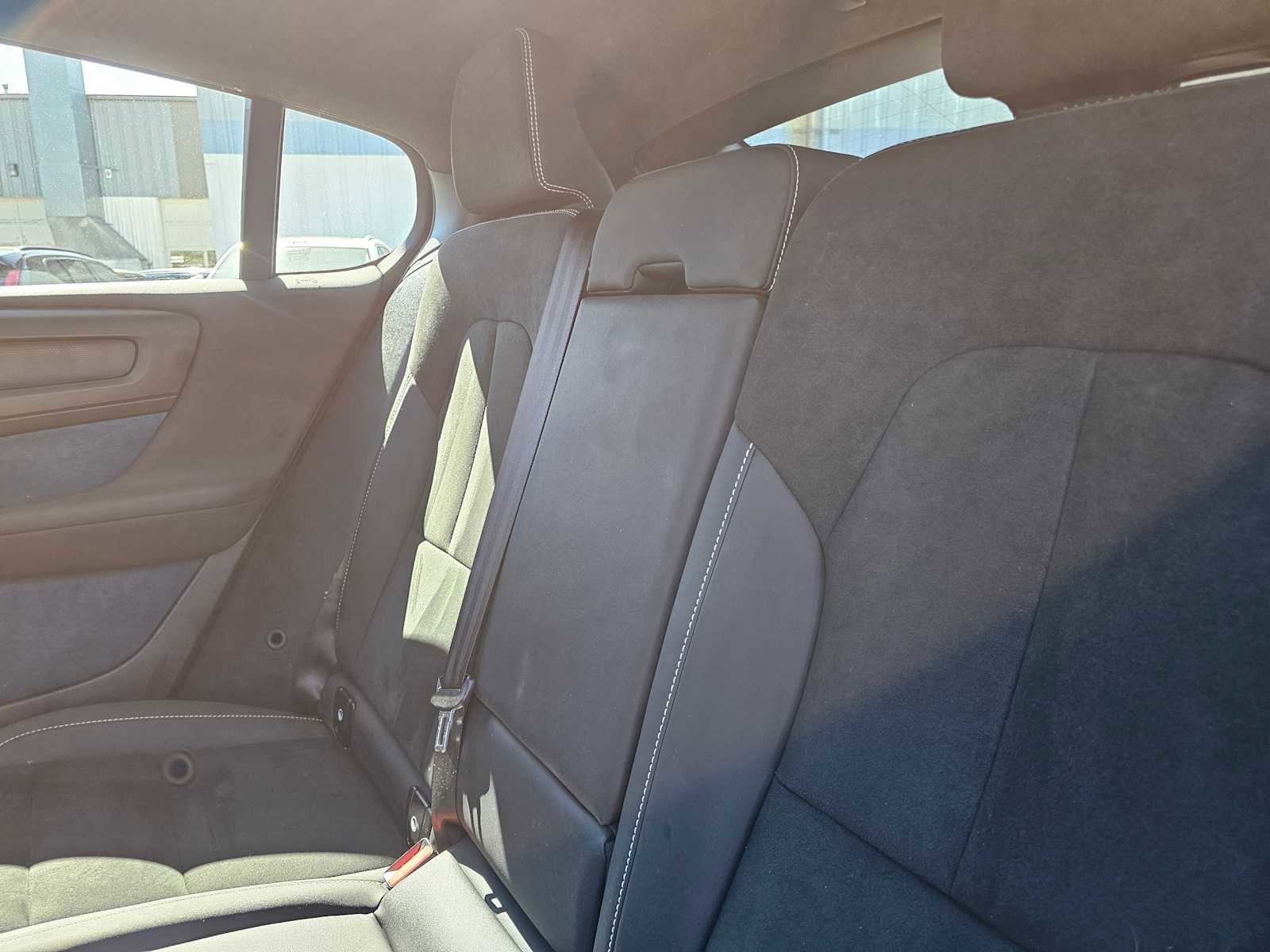 Certified 2023 Volvo C40 P8 Recharge Plus w/ Climate Package image 18