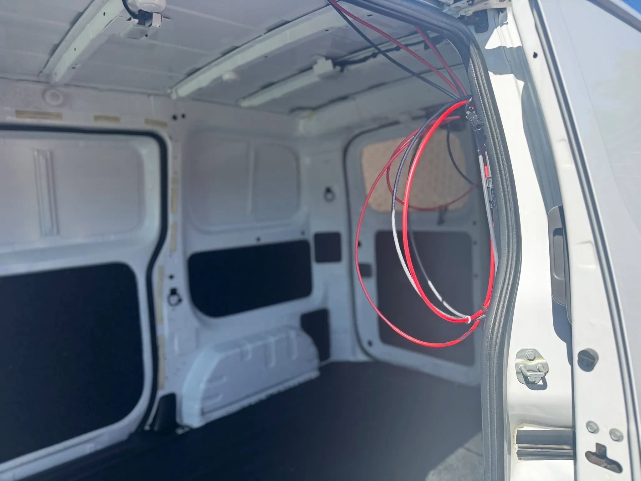 Used 2021 Nissan NV200 S w/ Back Door Glass Package image 21