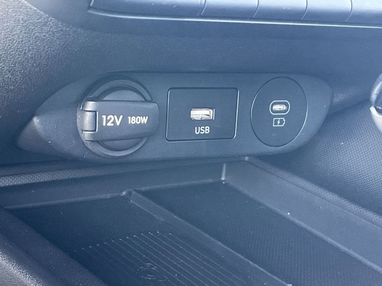 Certified 2025 Hyundai Elantra Sport FWD image 26