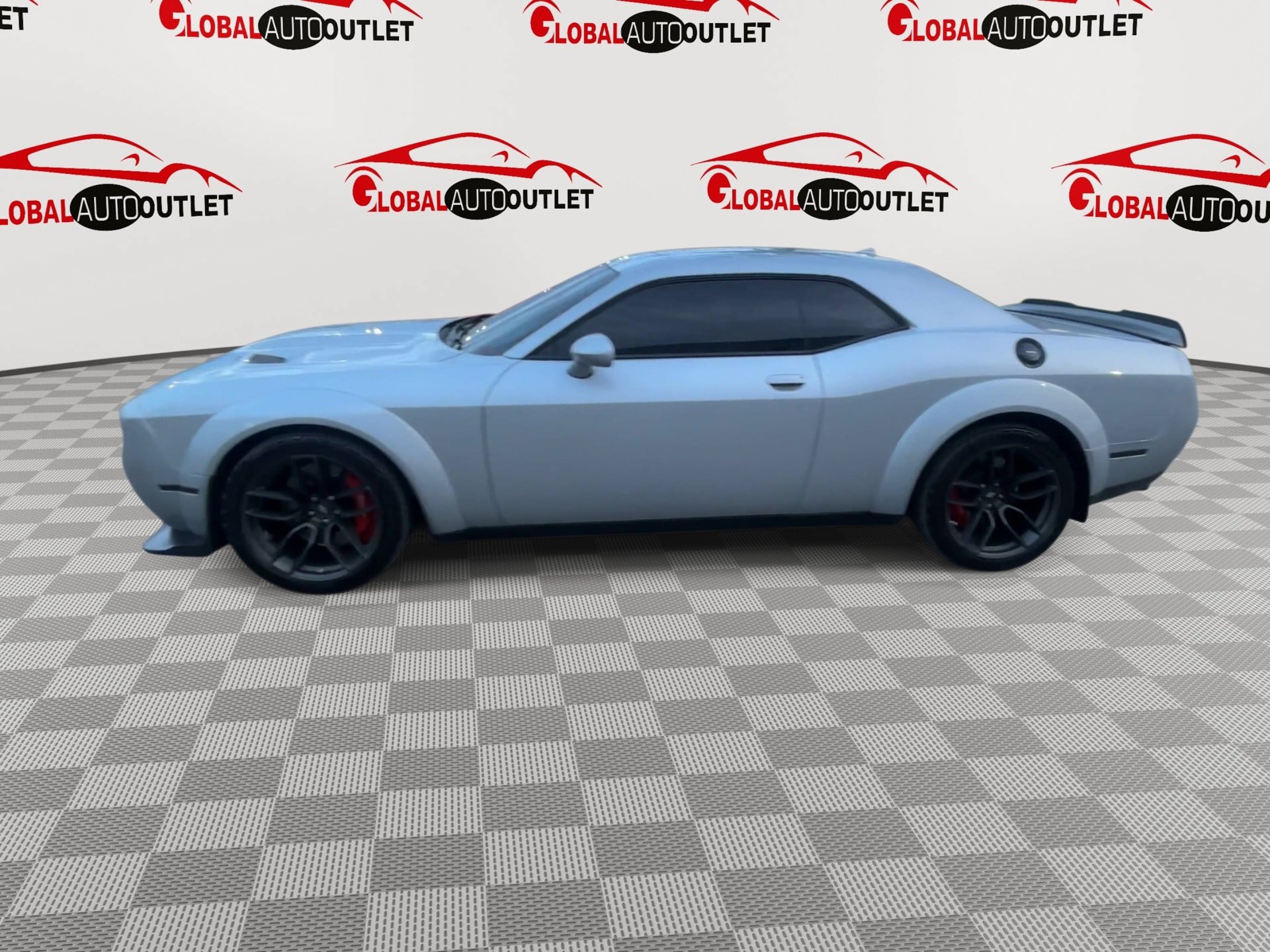 Used 2019 Dodge Challenger R/T Scat Pack RWD image 5